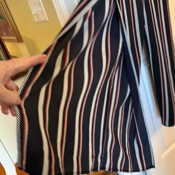 NWOT Jumpsuit Size Small - Picture 11 of 13